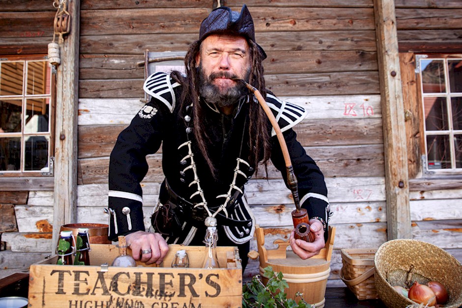 01 - kaptein Krill aka Tony Jensen.jpg