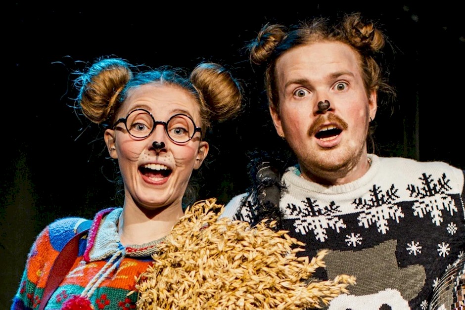 teaterrotta forteller Foto: Andres Roksvaag.jpeg