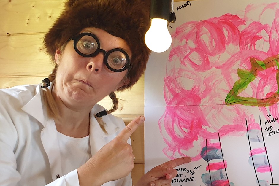 Professor Nesegrehv og Hansadyret, Foto: Adele Duus.jpg