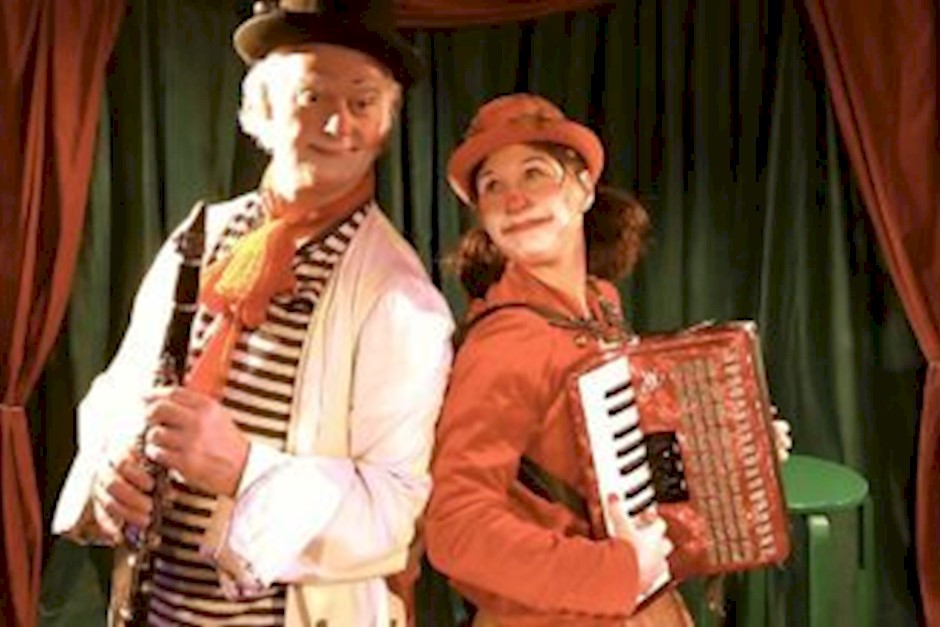 los-amigos-mini-sirkus-362x220.jpg