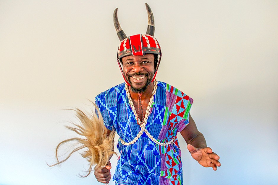 Nagila - Nagila - de dansende kuene - Fotokred Marianne Adonaba.jpg