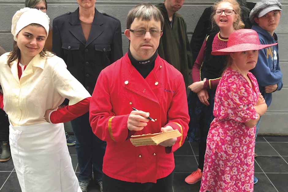 Teatertigrene_Kieran Kolle.jpg