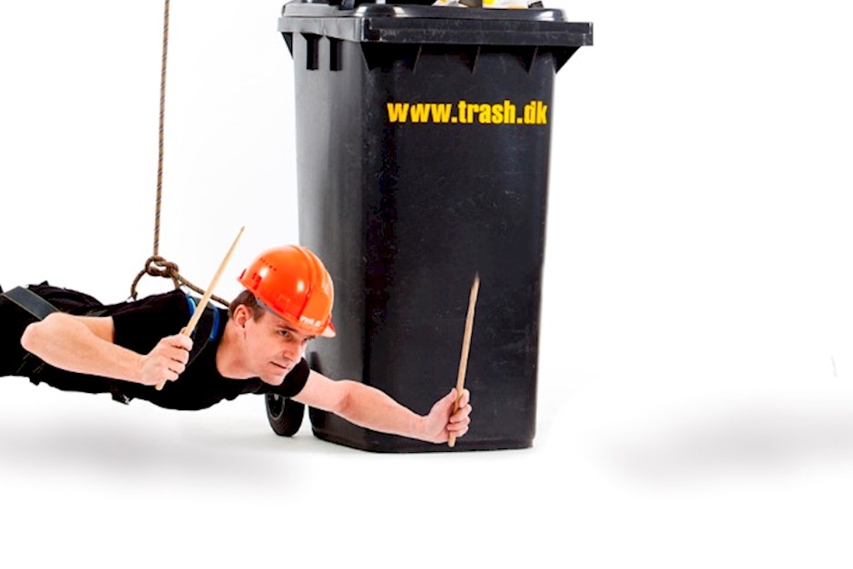 TRASH - Duo.JPG