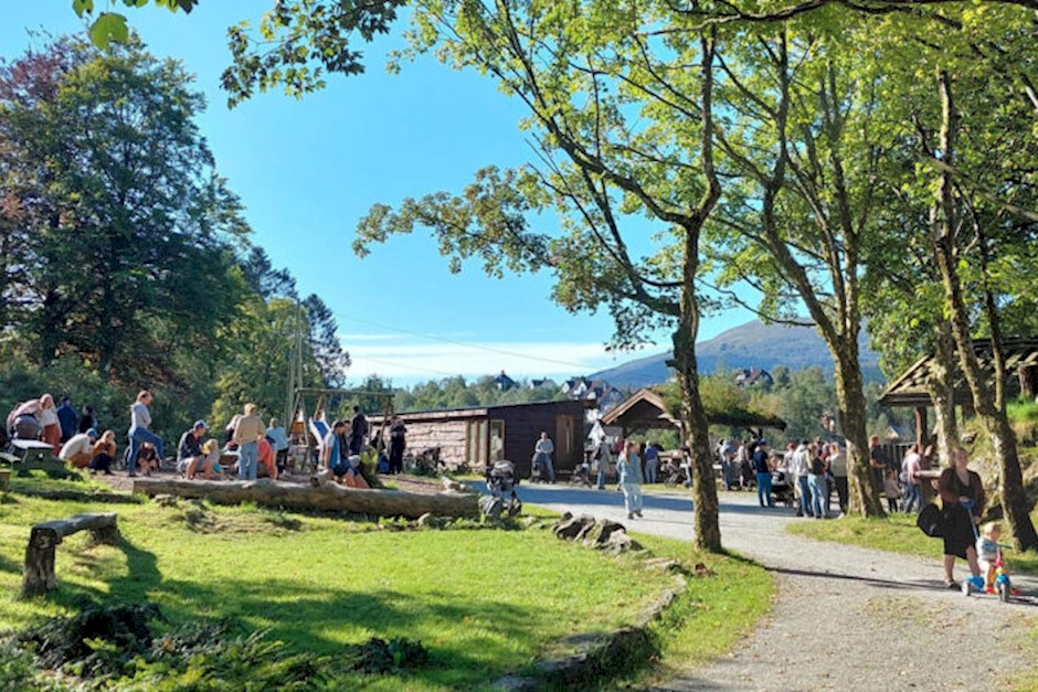 Soltun-Besoksgard_Slide1-1170x471.jpg