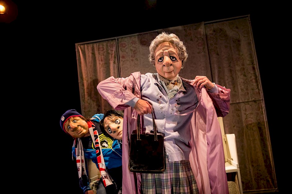 Finding-Joy_Vamos-Mask-Theatre-G.jpg