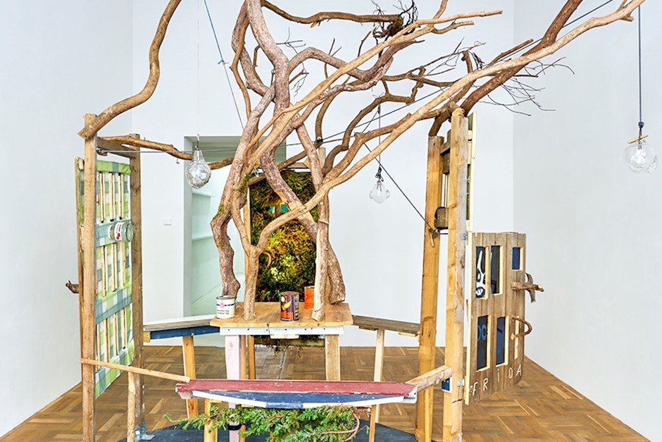 3_Valentin_Manz_Useful Junk.jpg